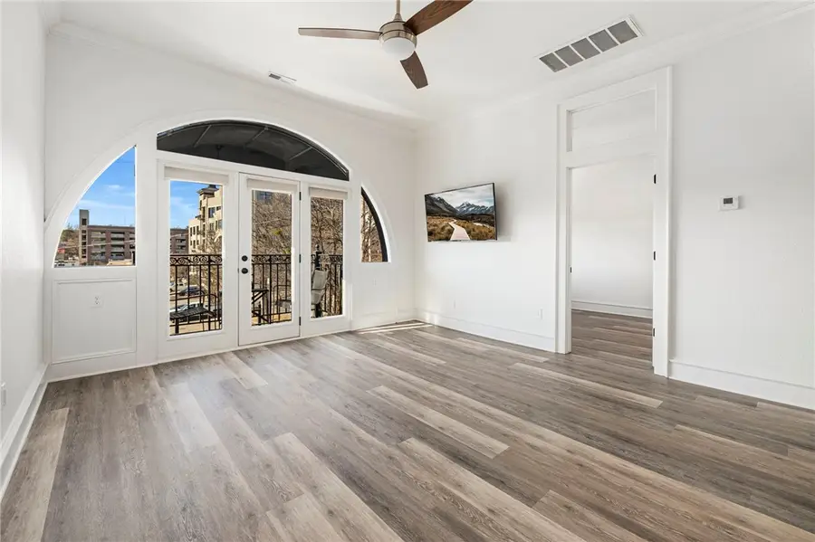 315 N Rollston Avenue, Fayetteville, AR 72701 - Image #3