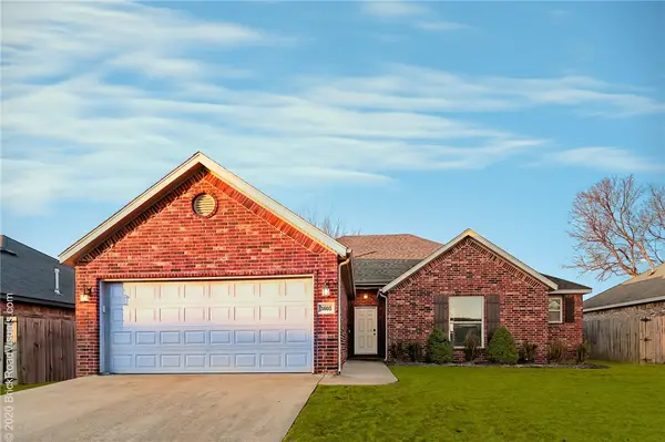 3605 Amour Drive, Rogers, AR 72758