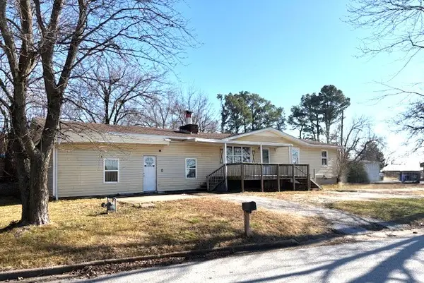 303 Dogwood Street, Harrison, AR 72601