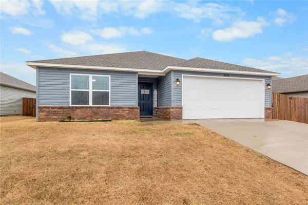 3615 3rd Street, Rogers, AR 72758