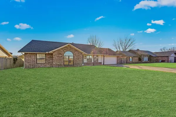 2399 Cardinal Drive, Springdale, AR 72764