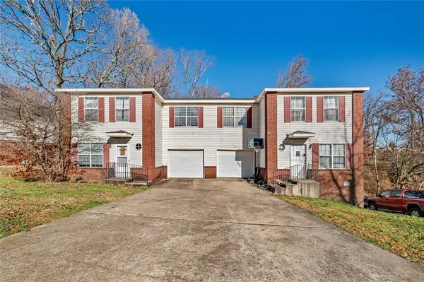 5 Iris #A/B, Bentonville, AR 72712