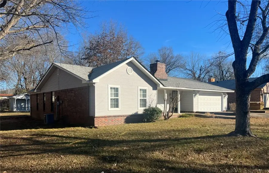 1011 Quail Creek Drive, Russellville, AR 72801 - #2