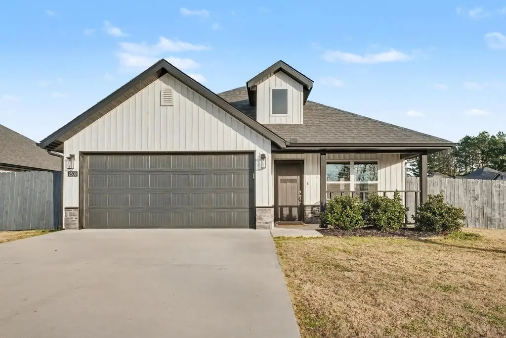 2509 S D Street, Rogers, AR 72758 - Image #1