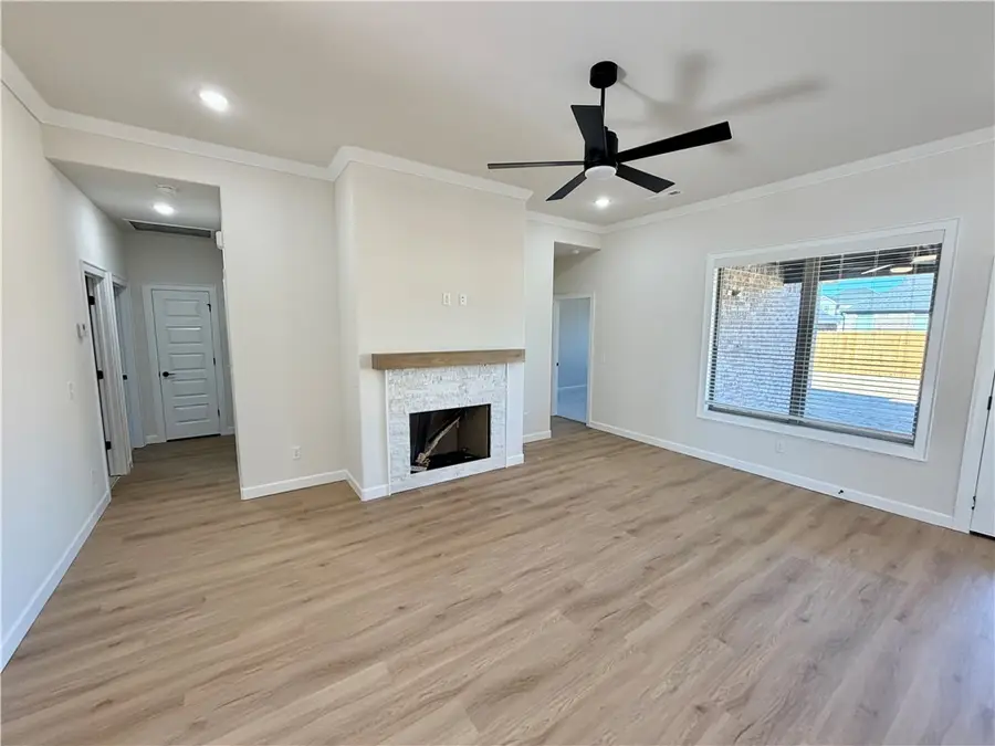 1902 Farmer Street, Pea Ridge, AR 72751 - Image #3