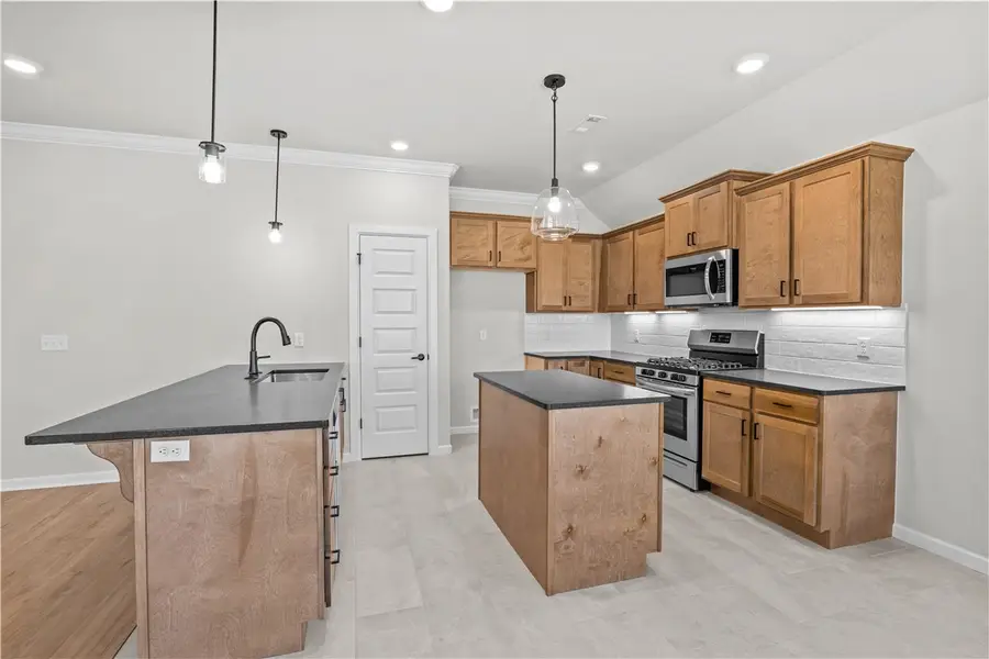 511 Goldfish Street, Lowell, AR 72745 - Image #3