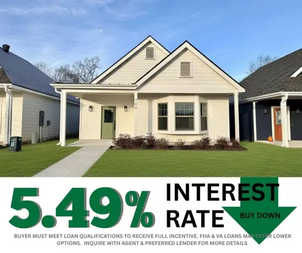 704 NE Heights Lane, Bentonville, AR 72712