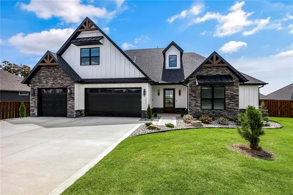 3631 Bitterroot Cove, Bentonville, AR 72712