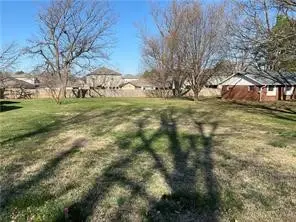 316 Honeysuckle Street, Lowell, AR 72745