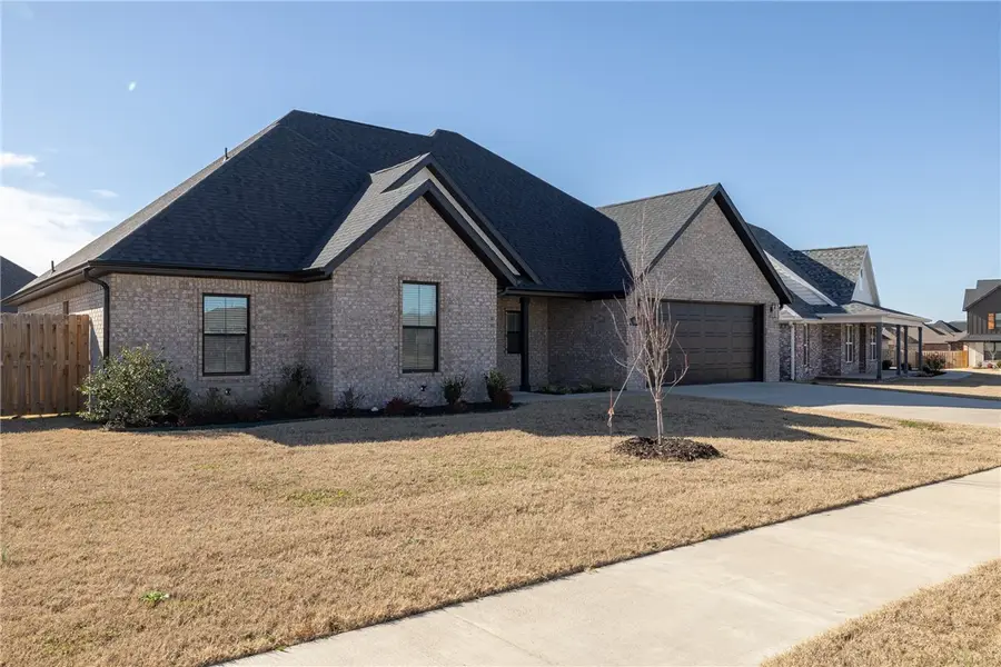 Address Withheld By Seller, Tontitown, AR 72762 - Image #2