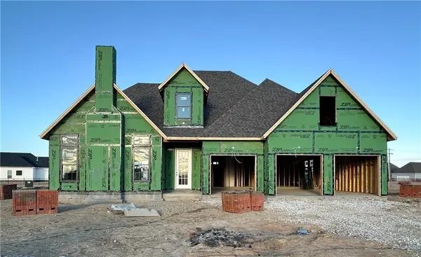 3122 Courtyard Street, Springdale, AR 72762