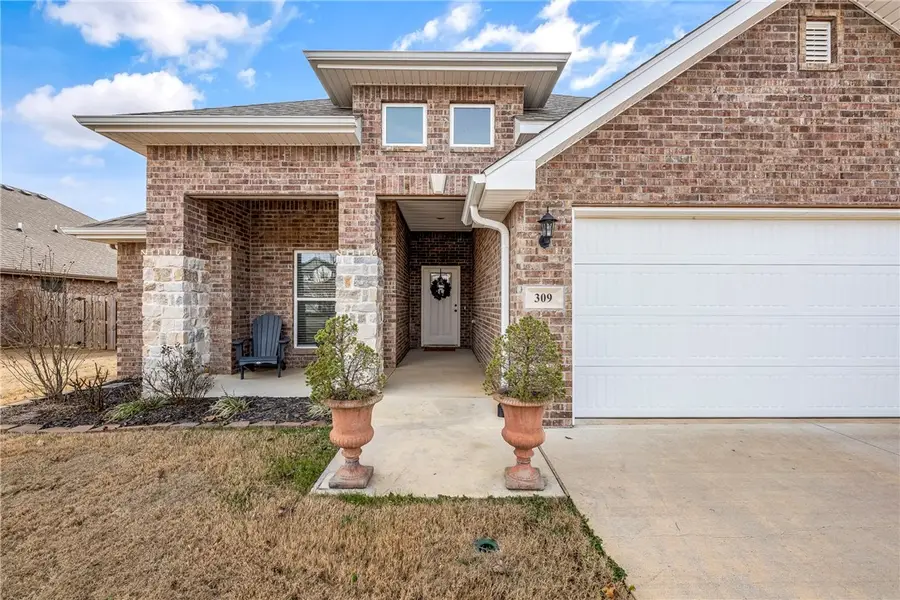 309 Fox Circle, Pea Ridge, AR 72751 - Image #2