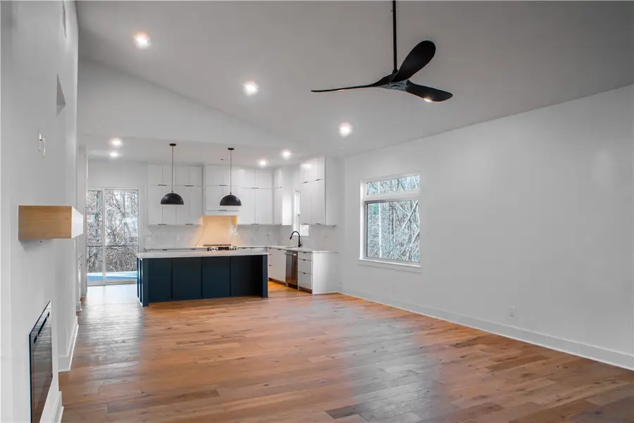 8 Wigtown Lane, Bella Vista, AR 72715 - Image #3