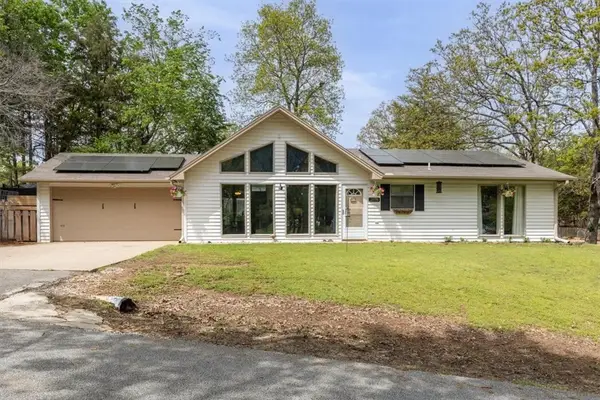 2578 N Warwick Drive, Fayetteville, AR 72703