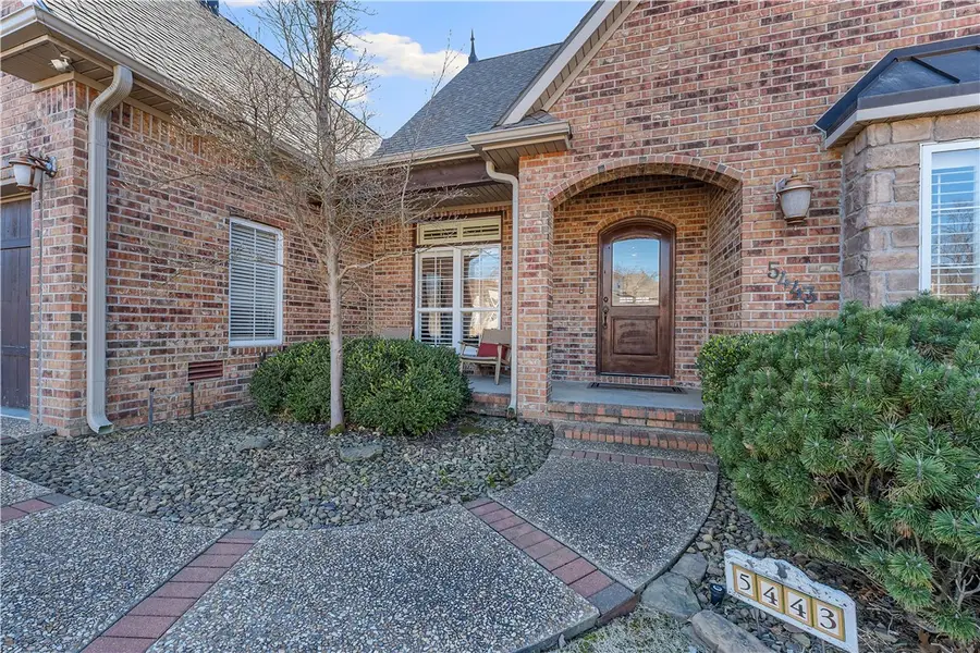 5443 W Chardonnay Court, Rogers, AR 72758 - Image #2