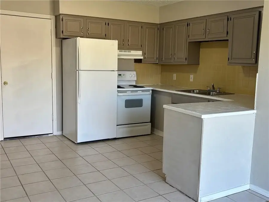 705 & 707 S 24th Street, Rogers, AR 72756 - Image #3