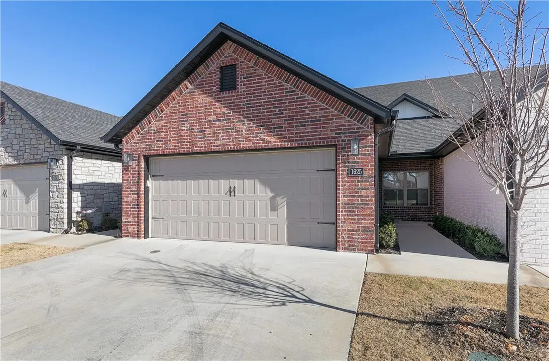 1625 17th Place, Rogers, AR 72758 - Image #1