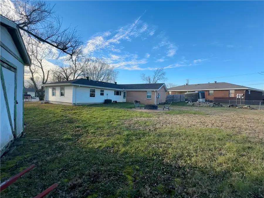 705 N Steven Drive, Rogers, AR 72756 - Image #3