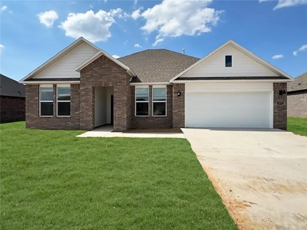 506 W Canada Drive, Farmington, AR 72730 - Image #1