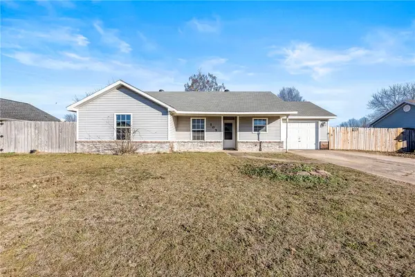 105 S Brandon Street, Lowell, AR 72745