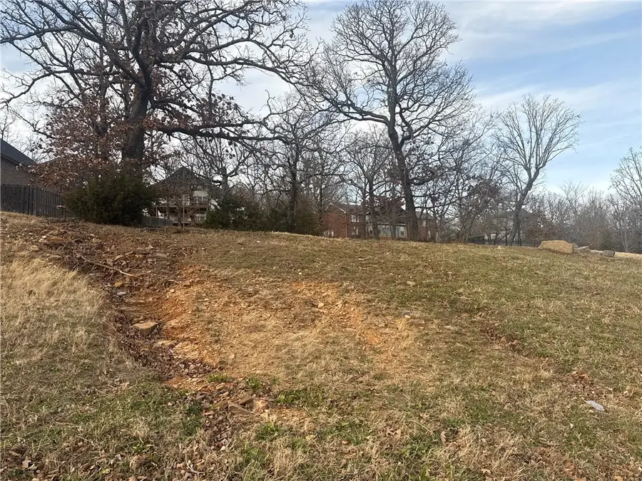 3230 E Crestline Place, Fayetteville, AR 72701 - Image #2