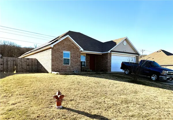 1137 Willow Oak Street, Elkins, AR 72727
