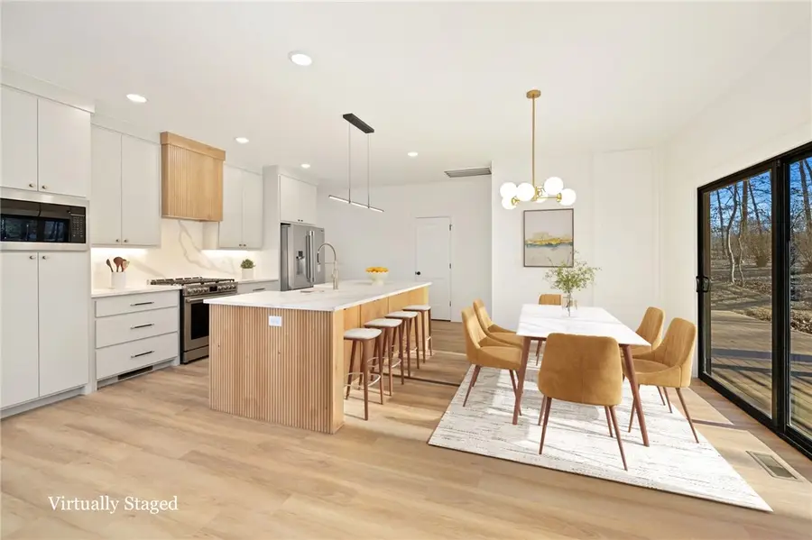 8 Selkirk Circle, Bella Vista, AR 72715 - Image #3