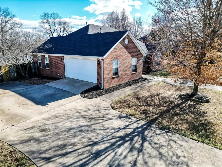 1550 Plantation Avenue, Fayetteville, AR 72704 - Image #3