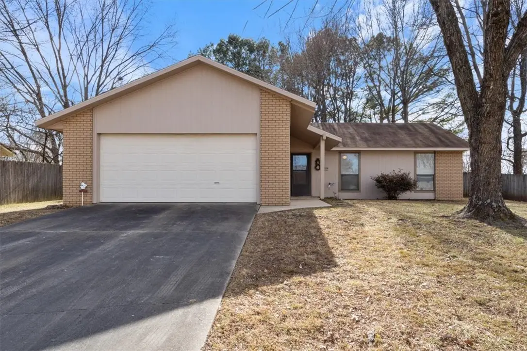 2847 Dove Drive, Fayetteville, AR 72704 - Image #1