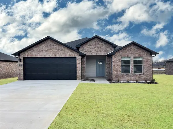 404 Greer Street, Pea Ridge, AR 72751