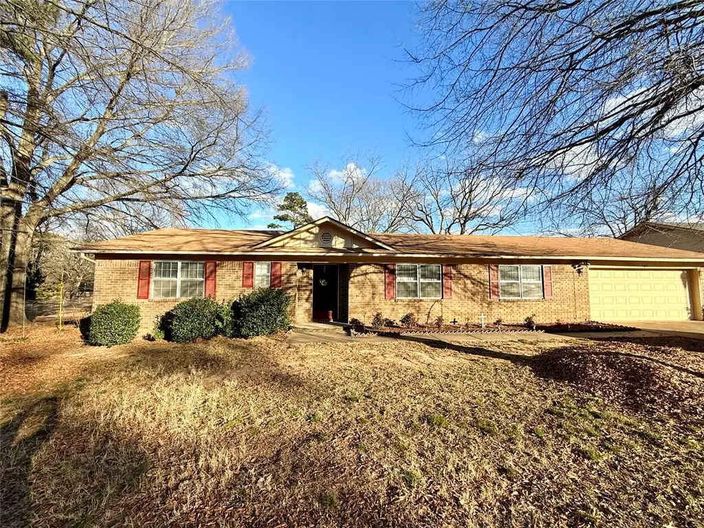 303 S Inglewood Avenue, Russellville, AR 72801 - Image #1