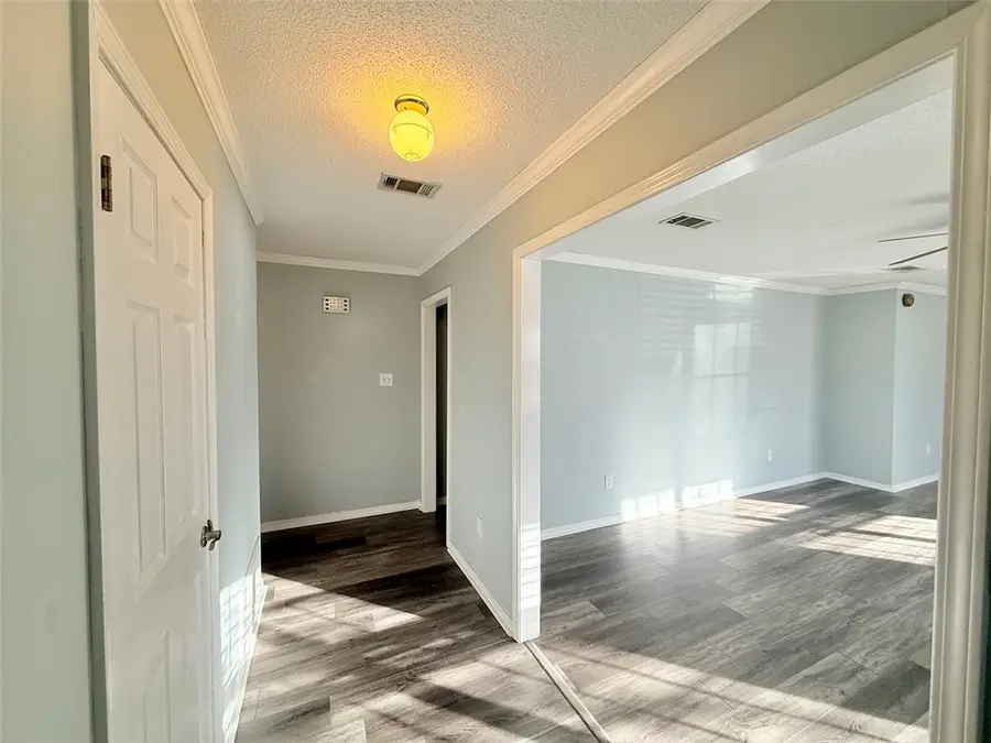 303 S Inglewood Avenue, Russellville, AR 72801 - Image #3