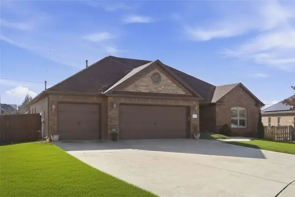 4303 SW Beech Lane, Bentonville, AR 72713