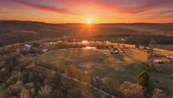 12145 Flowers Road, West Fork, AR 72774