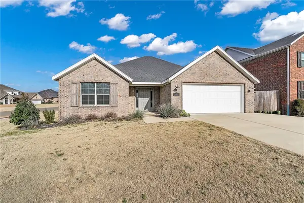 3708 SW Mistletoe Avenue, Bentonville, AR 72712