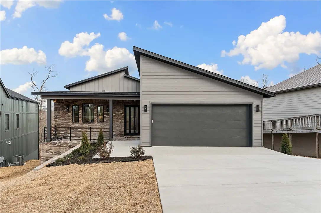 28 Reading Lane, Bella Vista, AR 72714 - Image #1