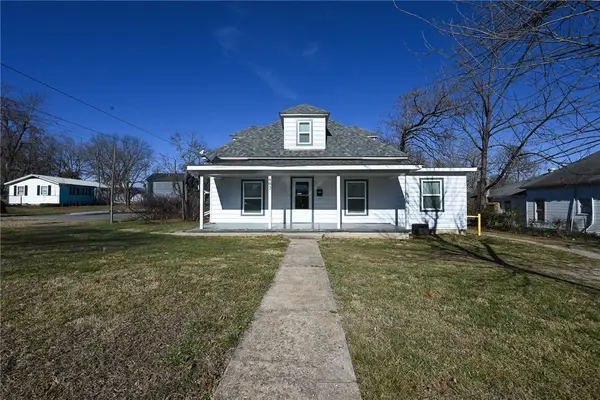 602 E Church Avenue, Berryville, AR 72616
