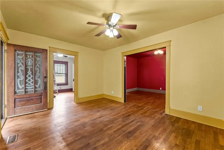 205 E Spring Street, Fayetteville, AR 72701 - Image #3