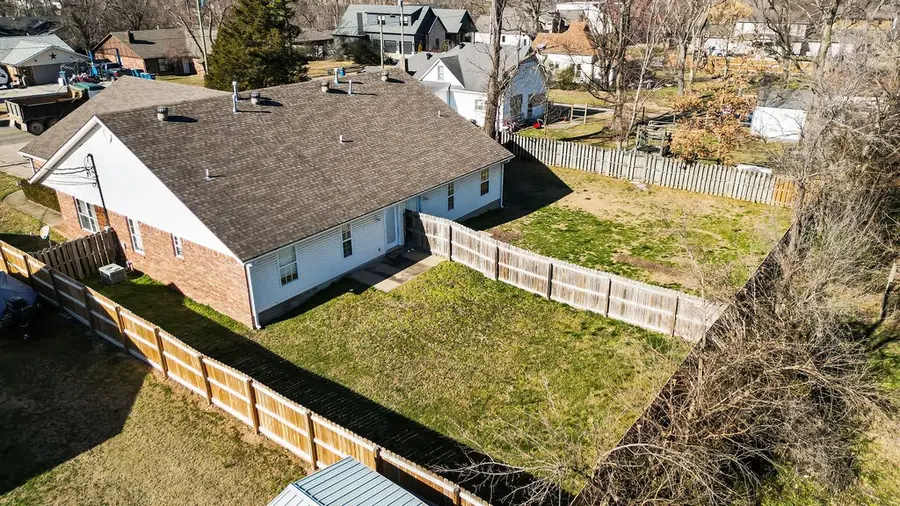 910 NW A Street, Bentonville, AR 72712 - Image #2