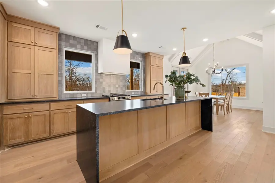 17 Malone Drive, Bella Vista, AR 72715 - Image #2