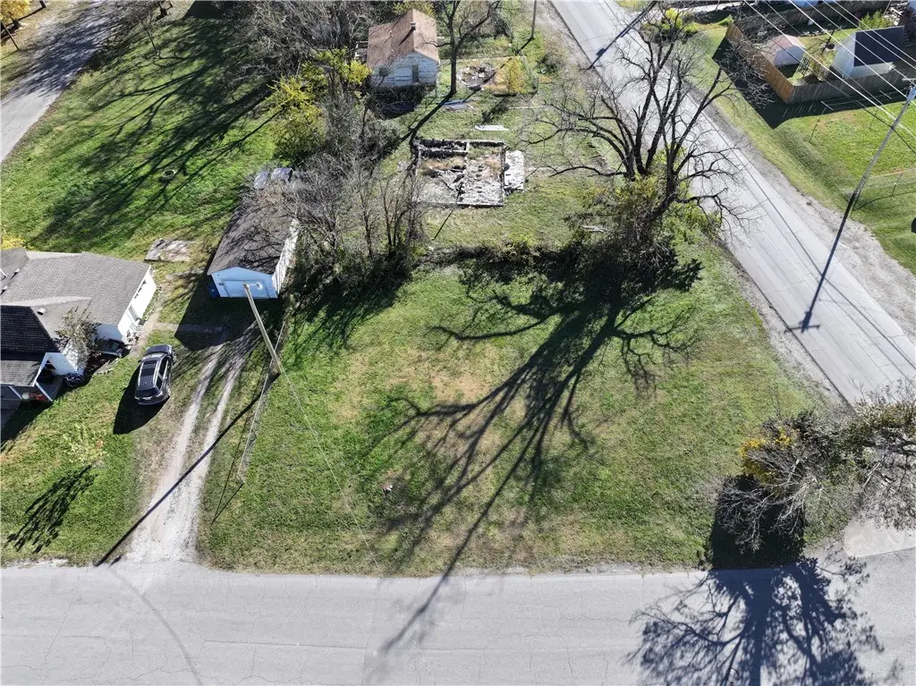 000 S Washington Street, Neosho, MO 64850 - Image #1