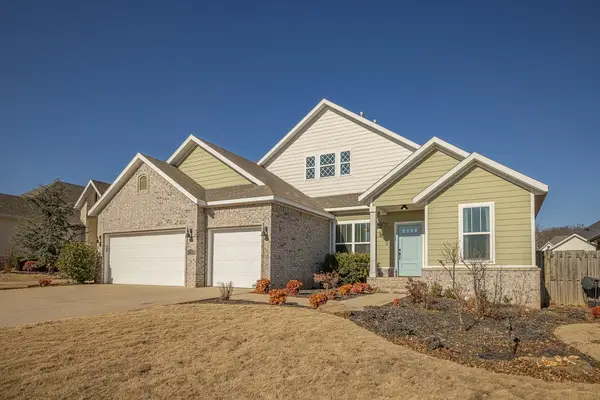 4746 W Canyon Run Drive, Fayetteville, AR 72704
