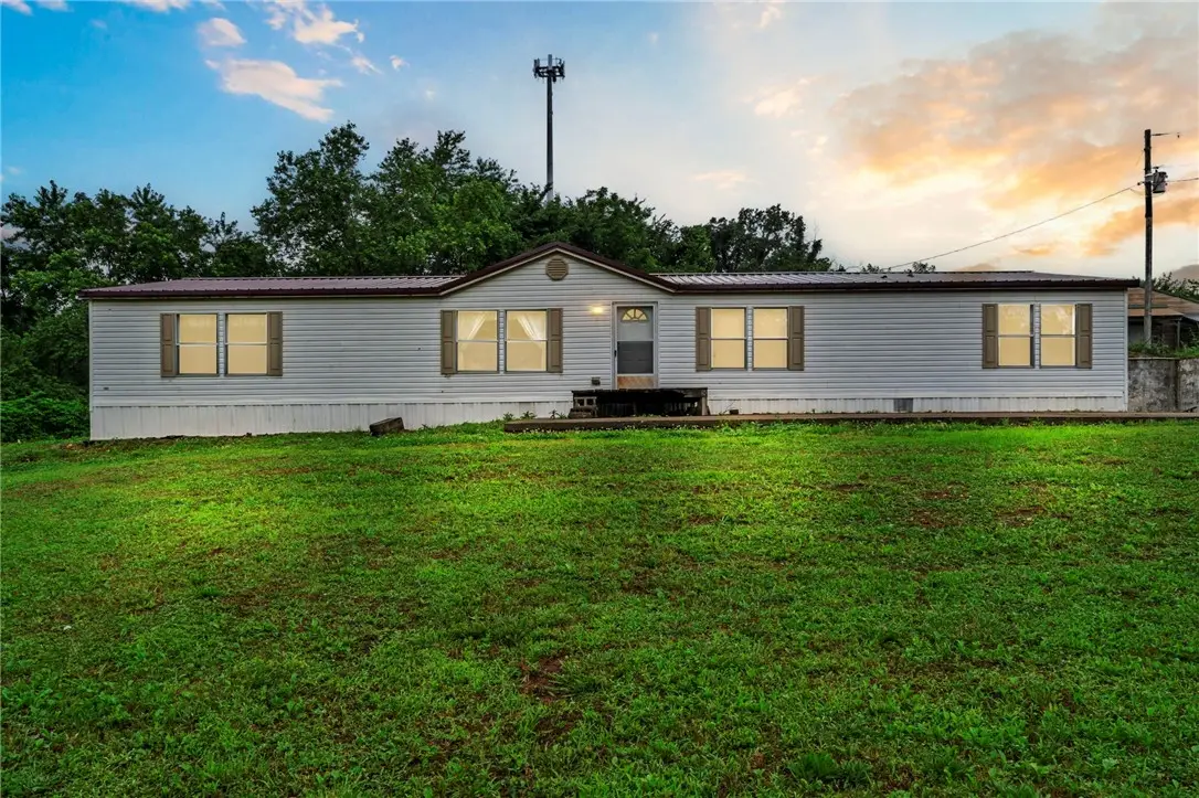 9383 Coker Road, Gentry, AR 72734 - Image #1