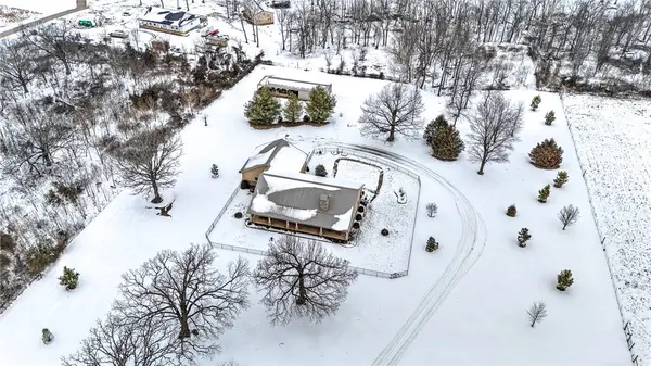 14916 Fielding Road, Gravette, AR 72736