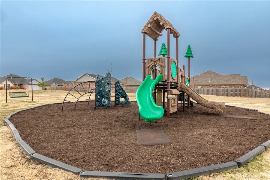 901 Sugar Pine Street, Tontitown, AR 72762 - Image #3