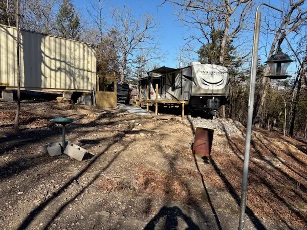 143 Mc 2073, Lead Hill, AR 72644