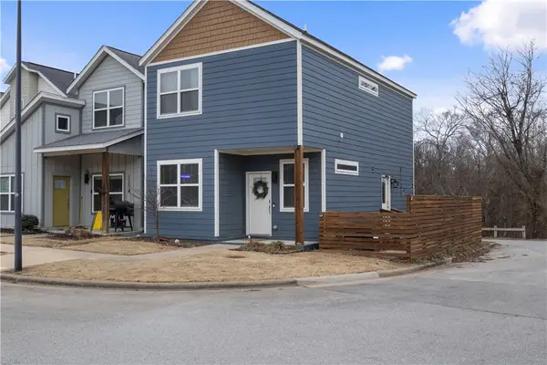 1997 S Florida Way, Fayetteville, AR 72701