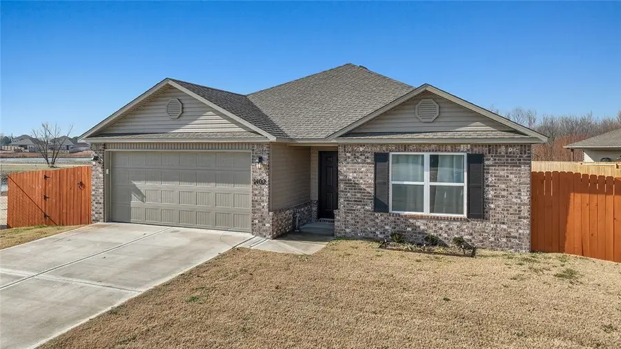 1402 S Corsac Street, Siloam Springs, AR 72761 - #2