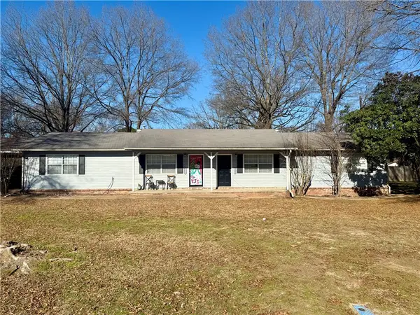 701-702 E 11th Street, Russellville, AR 72801