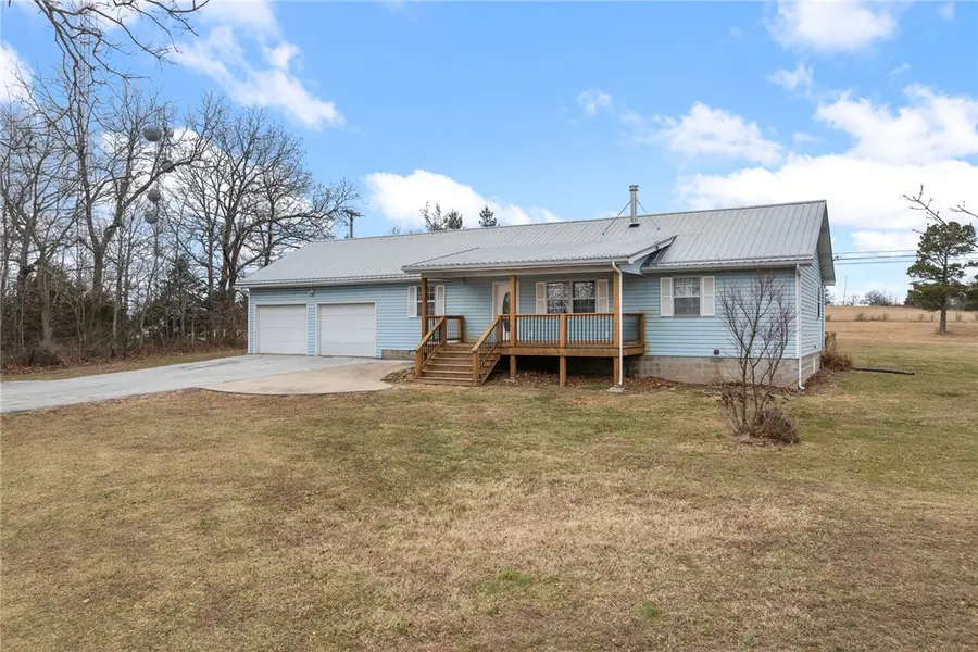 7590 Orchard Pt, Harrison, AR 72601 - Image #2